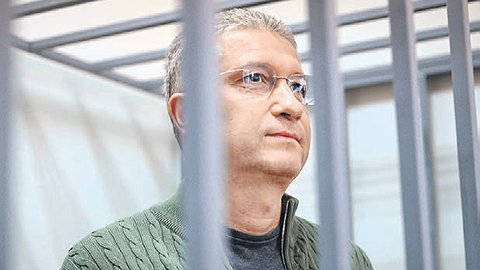 Тимур Иванов метит в добровольцы